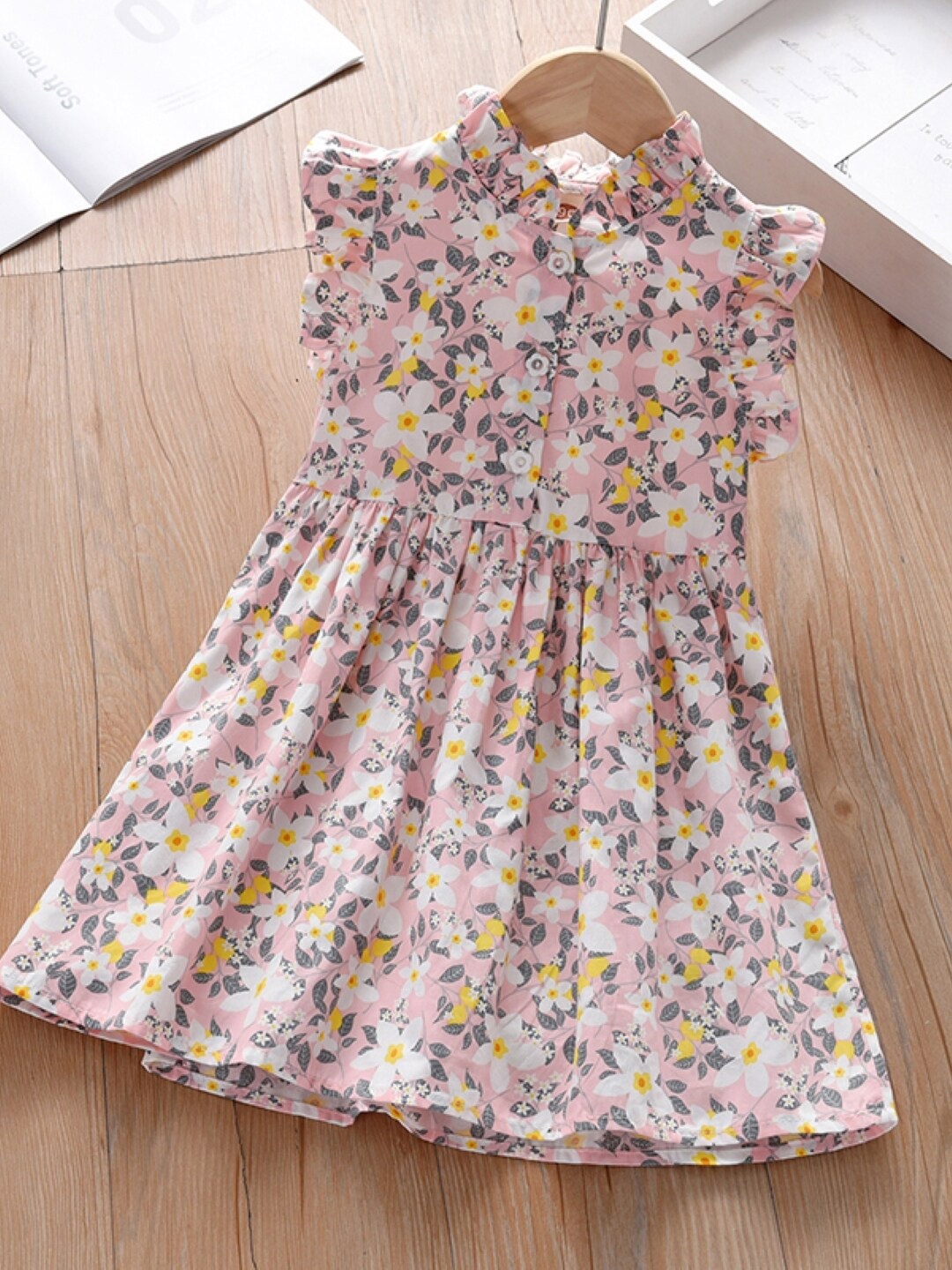 

StyleCast Girls Pink Floral Printed Pure Cotton Fit & Flare Dress
