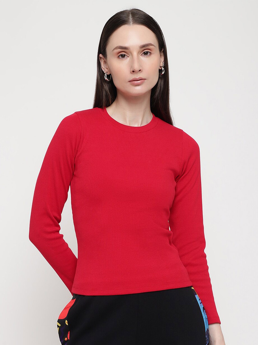 

EDRIO Ribbed Round Neck Fitted T Shirt, Red