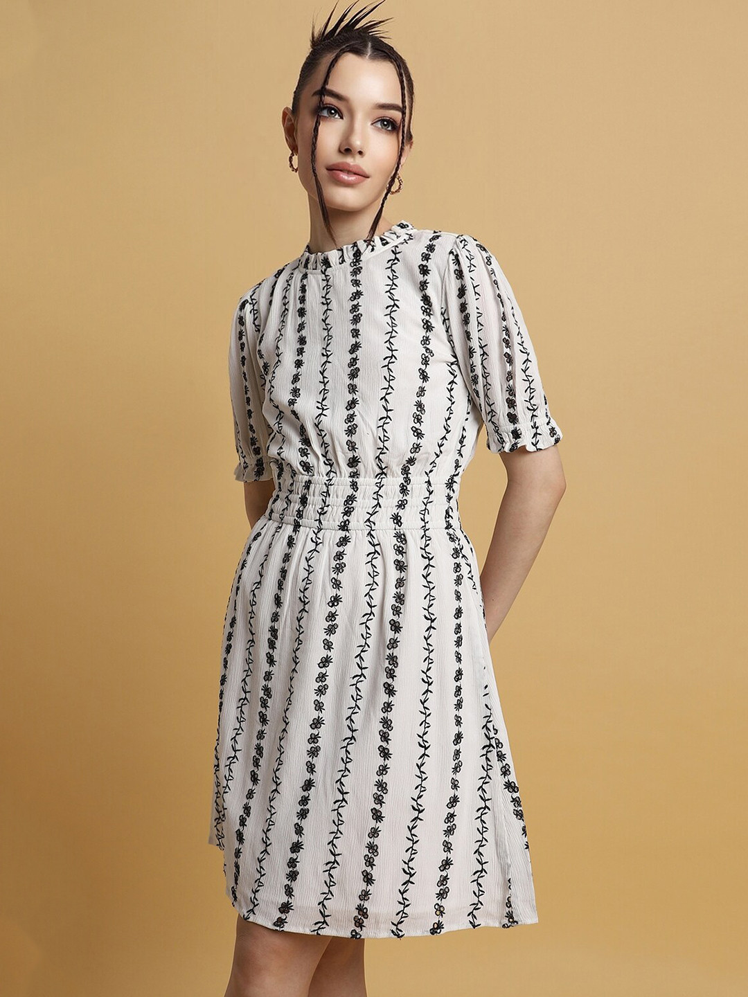 

FOREVER 21 Floral Printed A-Line Dress, White