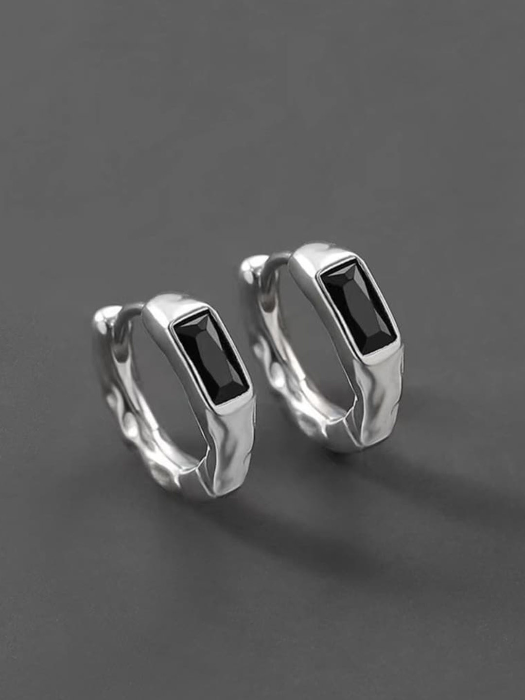 

WROGN Silver Contemporary Hoop Earrings