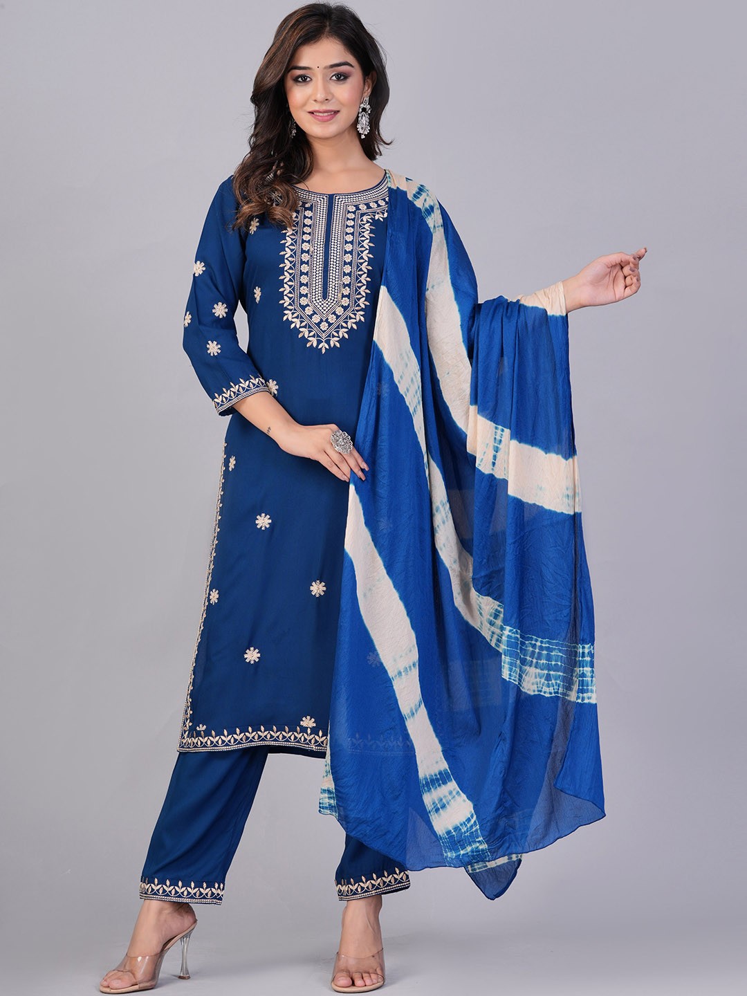

DORIYA Floral Embroidered Regular Kurta with Palazzos & Dupatta, Blue