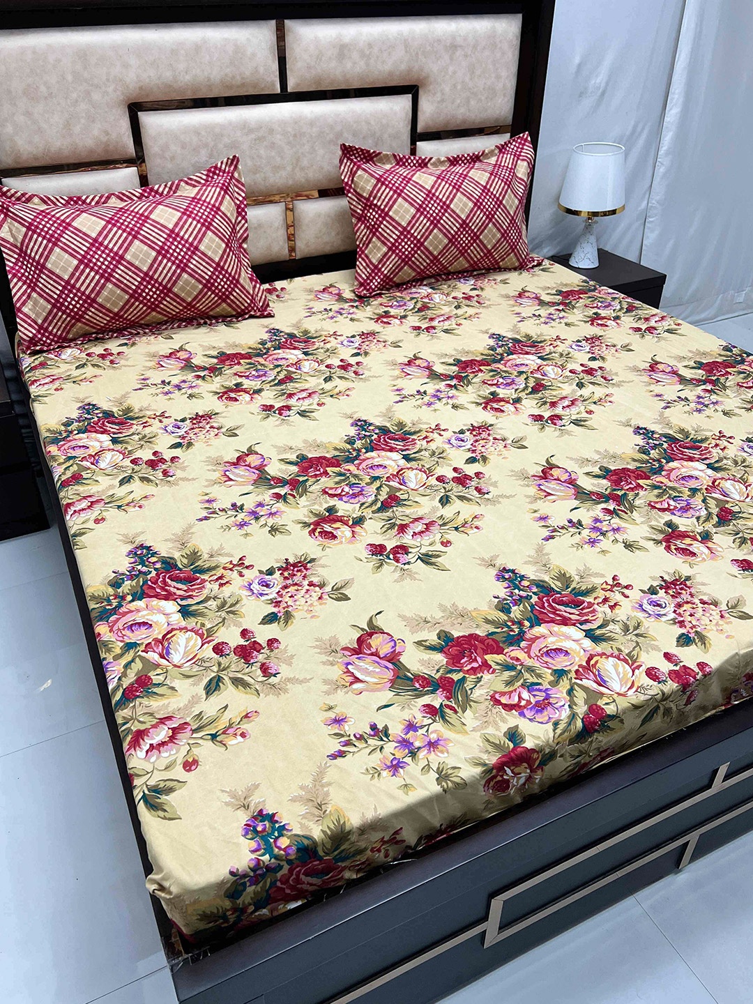 Pure Decor King Size Fitted Double Bed Bedsheet With 2 Pillow Covers 6 ft X 6.3 ft X 1 ft, Cream