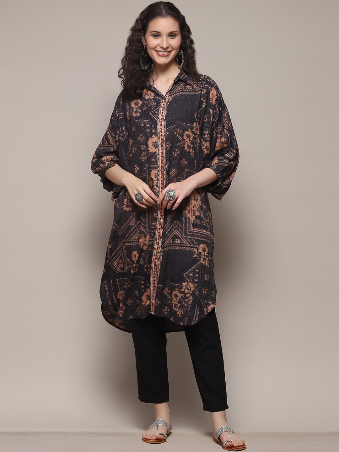 

Biba Ethnic Motifs Printed Shirt Collar Straight Kurta, Black