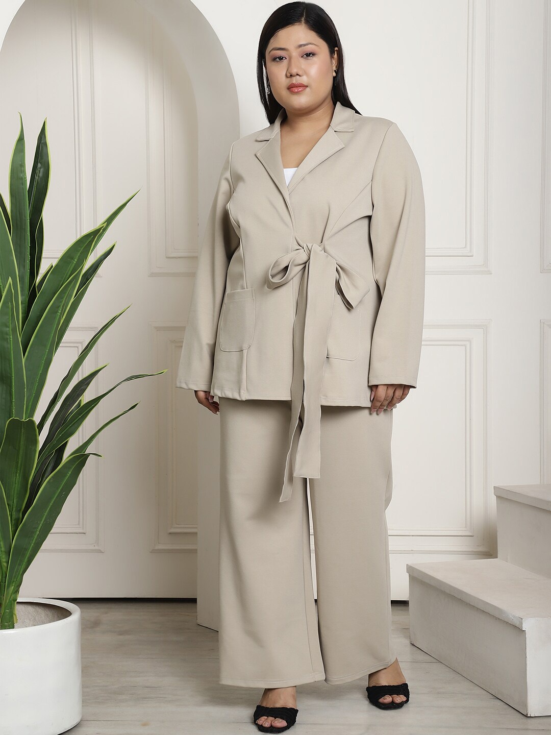 

theRebelinme Plus Size Notched Lapel Collar Coat With Trousers, Khaki