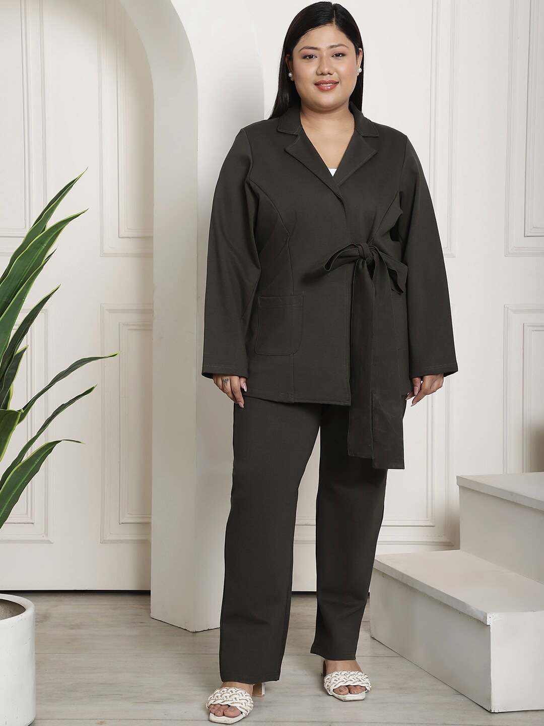

theRebelinme Plus Size Notched Lapel Collar Coat With Trousers, Olive