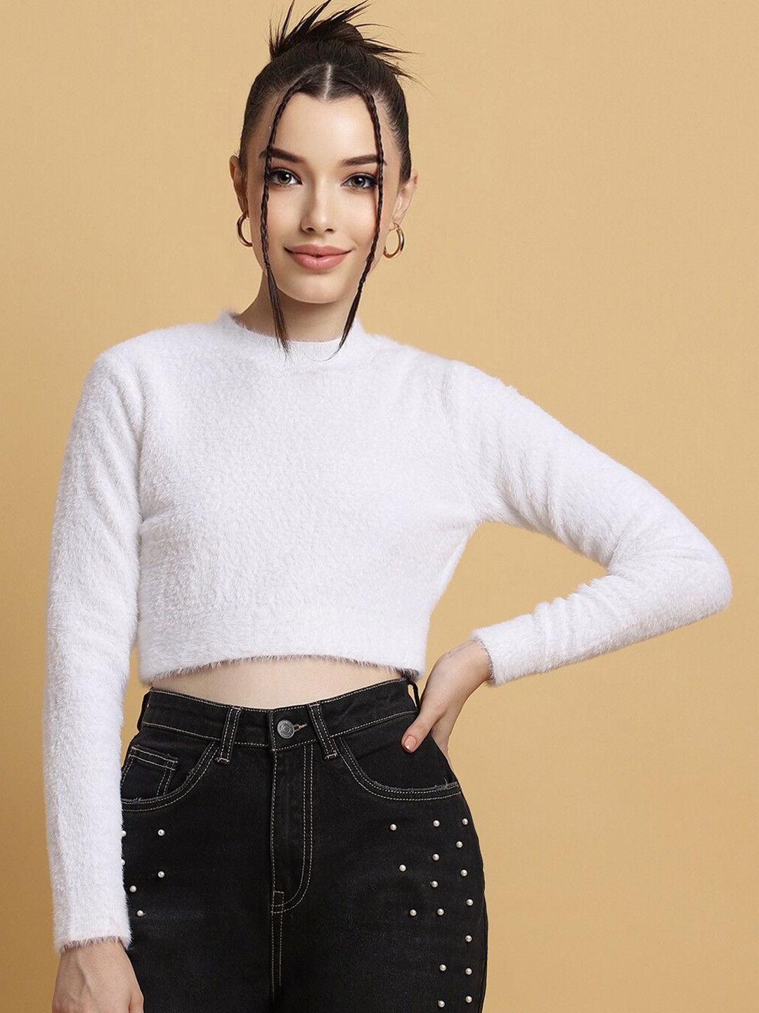 

FOREVER 21 Round Neck Pullover, White