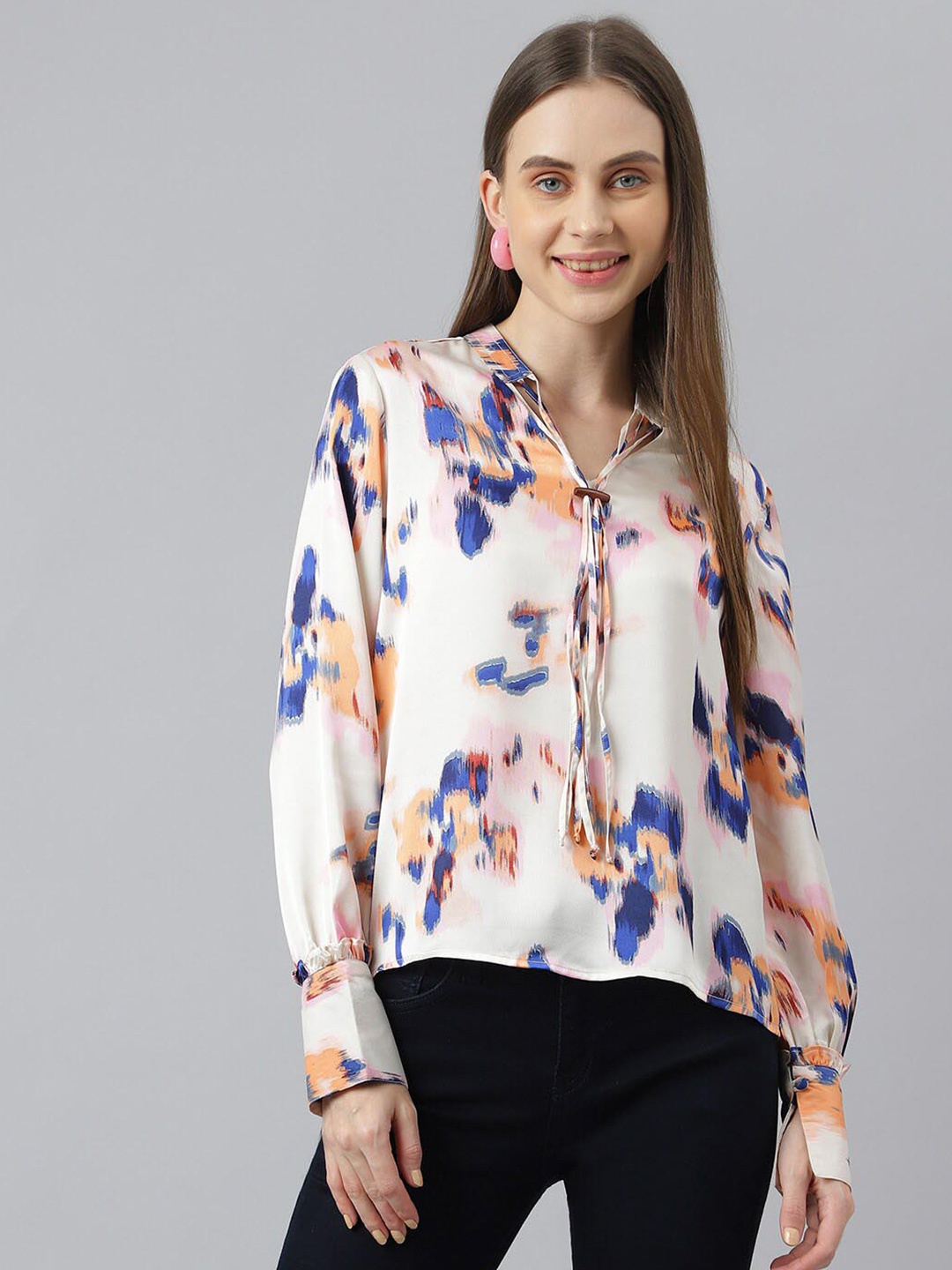 

Latin Quarters Abstract Printed Tie-Up Neck Cuffed Sleeves Top, White