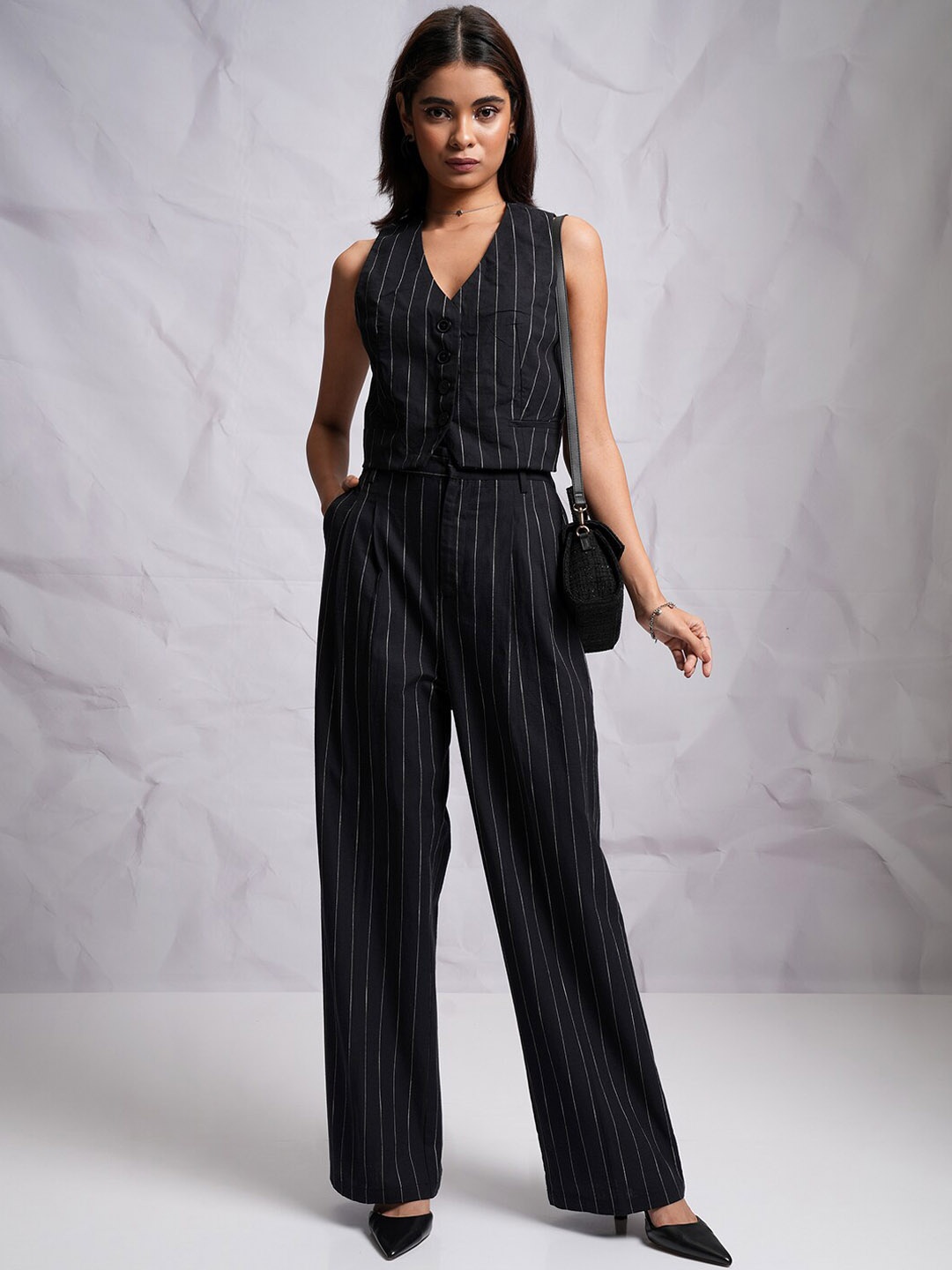 

Tokyo Talkies Striped V-Neck Cropped Waistcoat With Trousers, Black