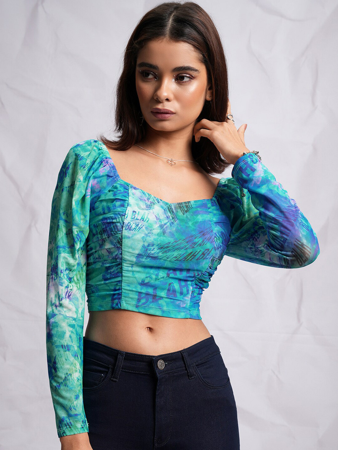

Tokyo Talkies Blue & Green Floral Printed Sweetheart Neck Top