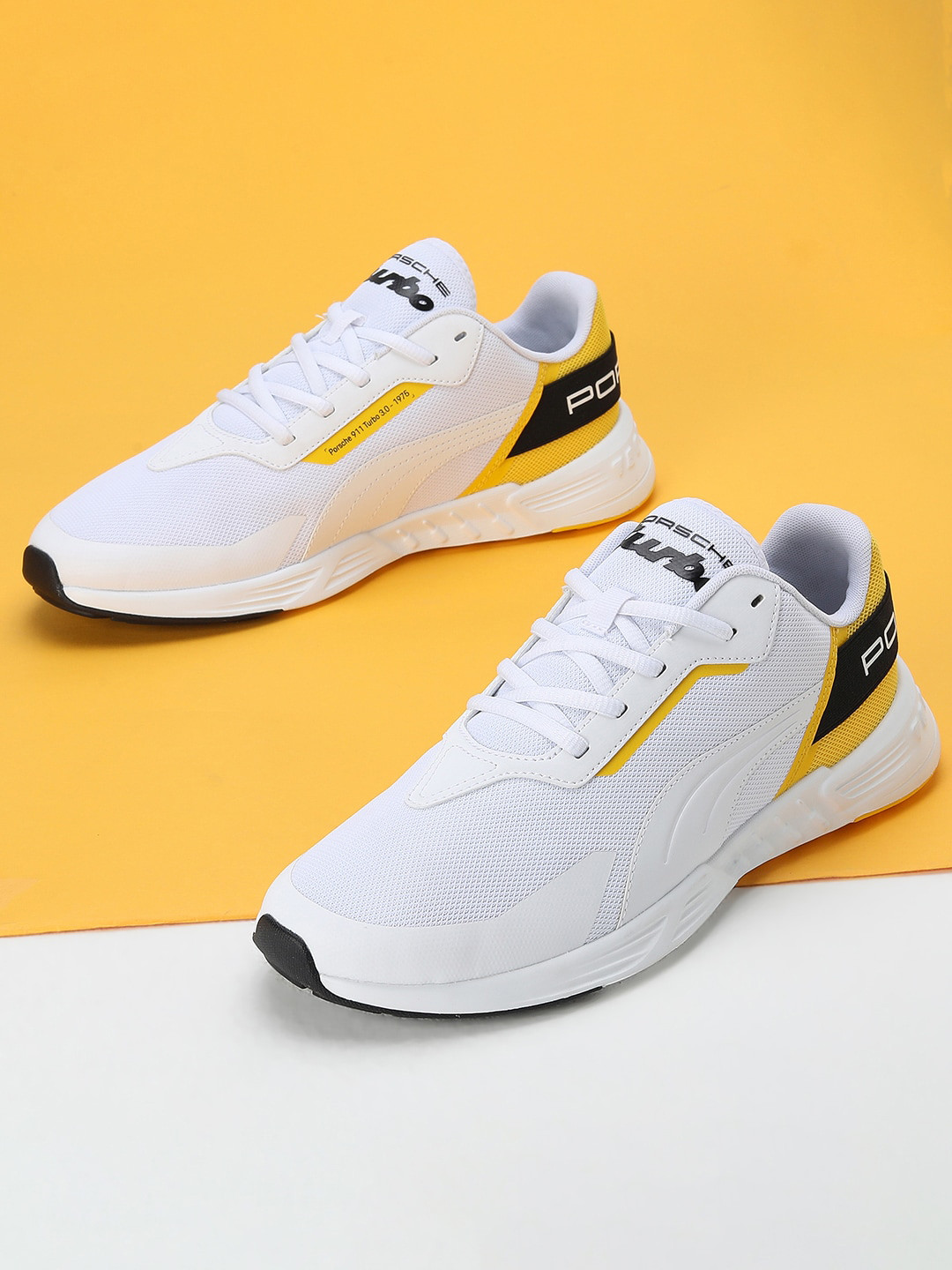 

PUMA Motorsport Unisex Porsche Legacy Tiburion Logo Sneakers, White