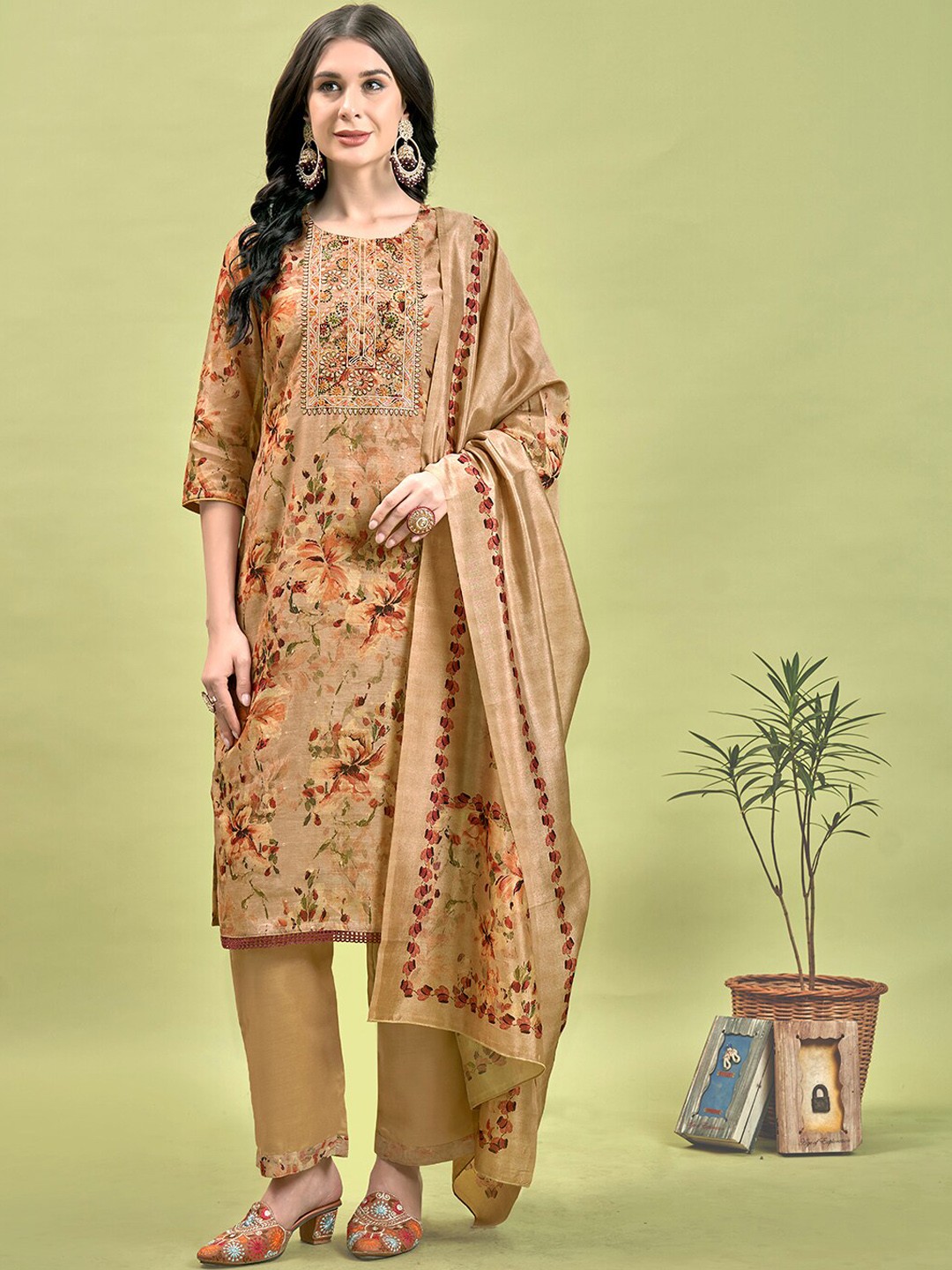 

Anouk Floral Printed Chanderi Silk Kurta & Trousers With Dupatta, Beige