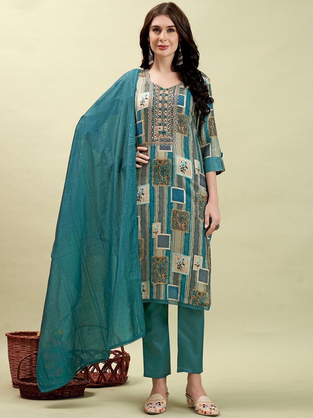 

Anouk Ethnic Motifs Printed Thread Work Kurta & Trousers With Dupatta, Teal