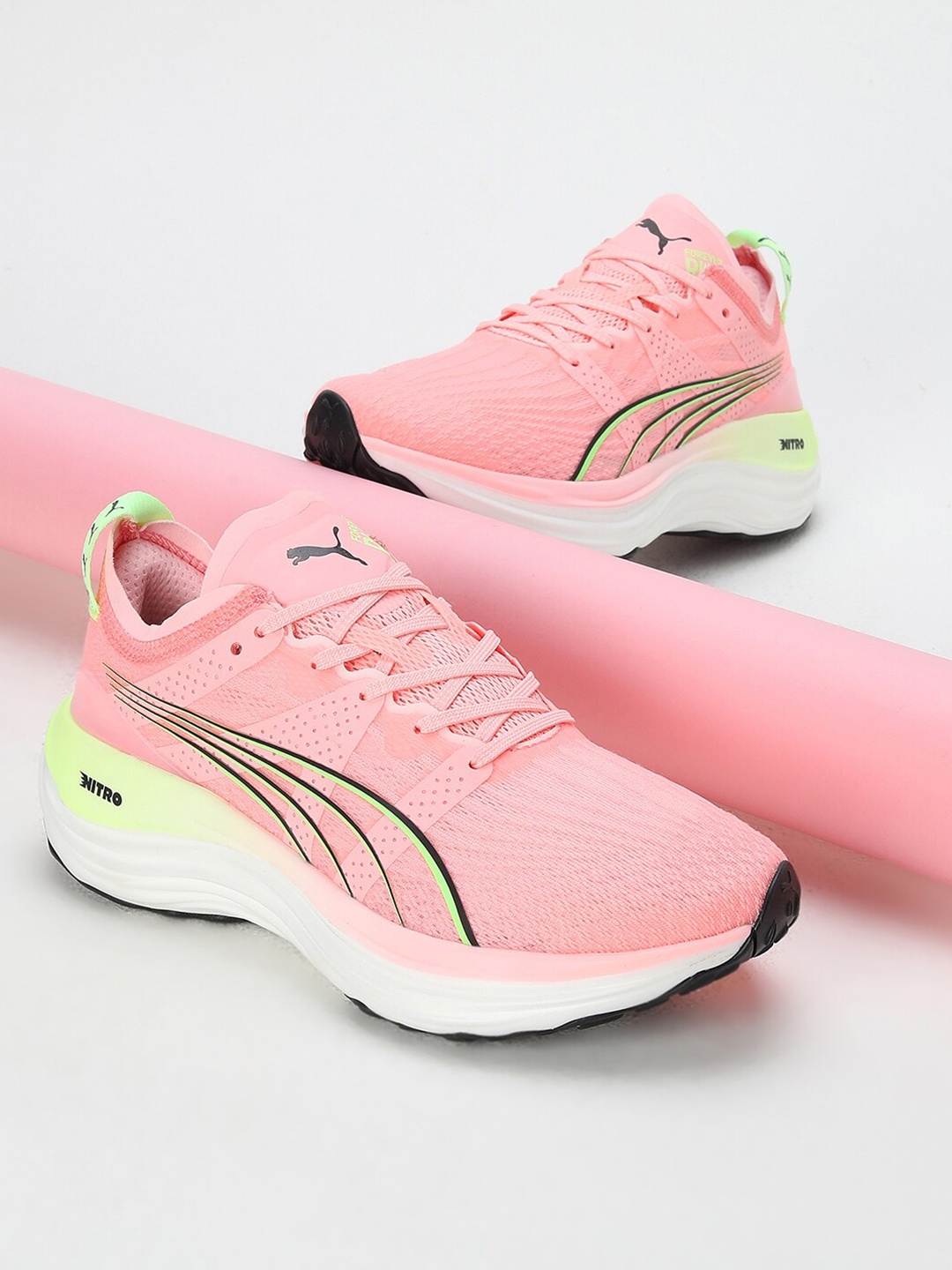 

Puma Women ForeverRun NITRO Running Shoes, Pink