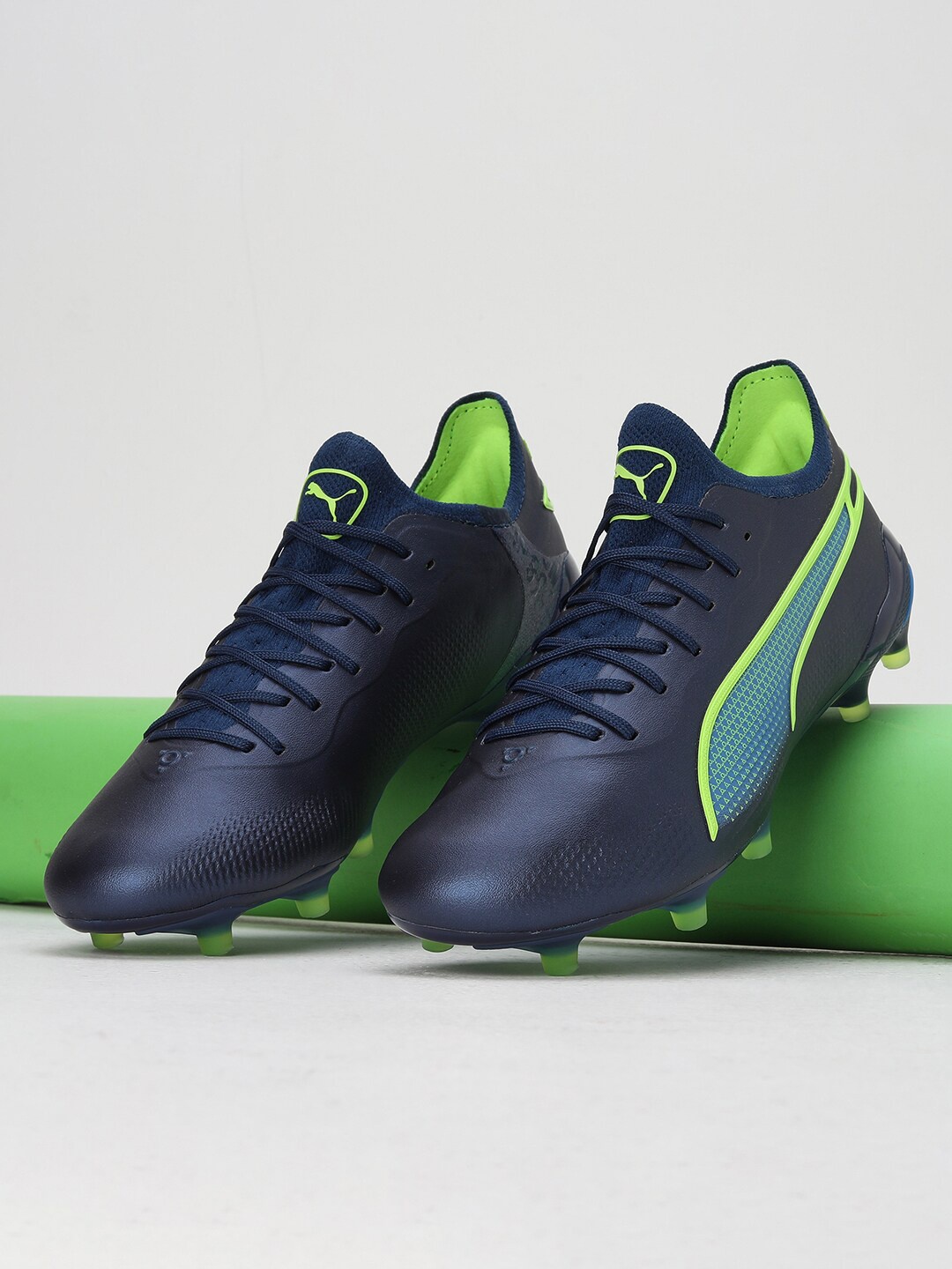 

Puma Women King Ultimate Football Shoes, Blue
