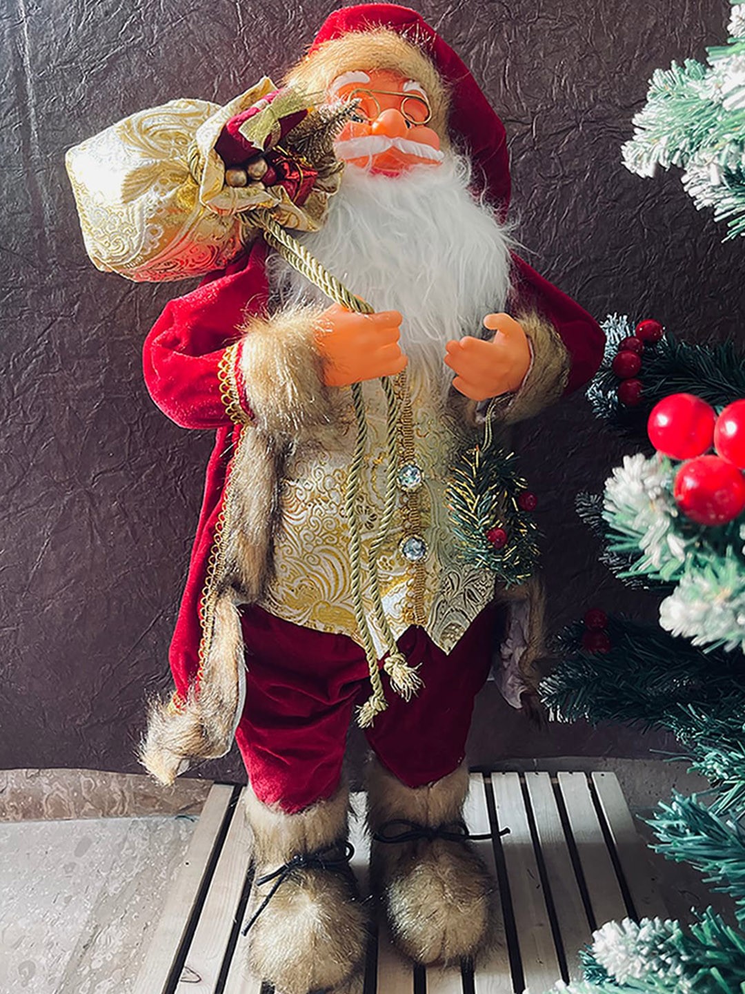 

Little Surprise Box LLP Red & White Self Standing Santa Christmas Decor