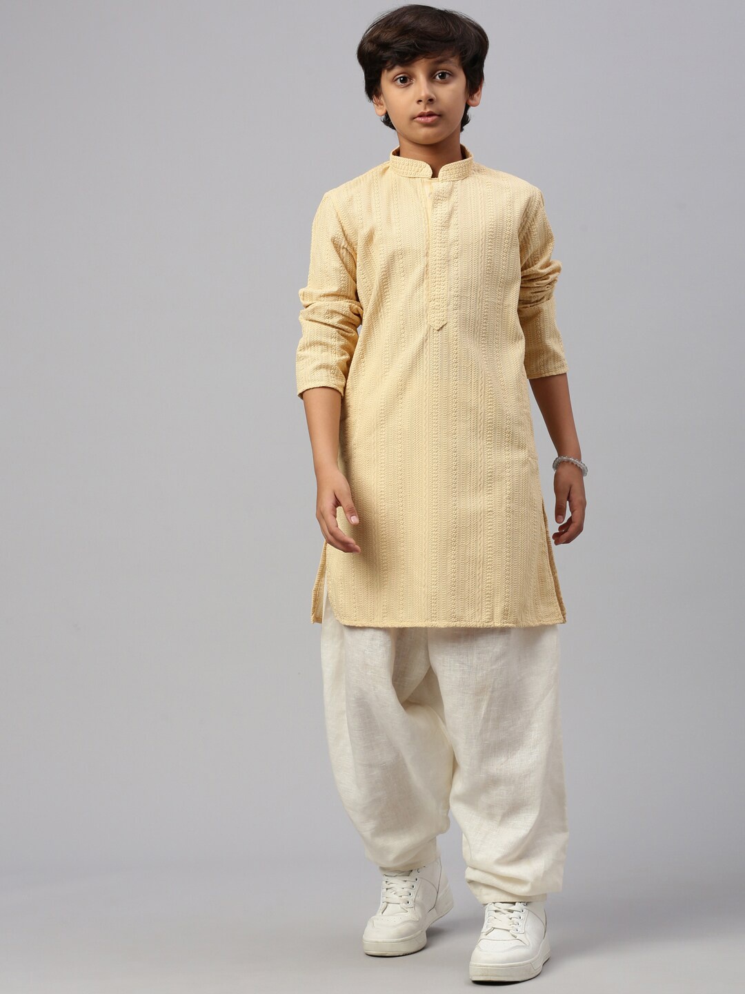 

Sangria Beige Boys Chikankari Cotton Mandarin Collar Kurta