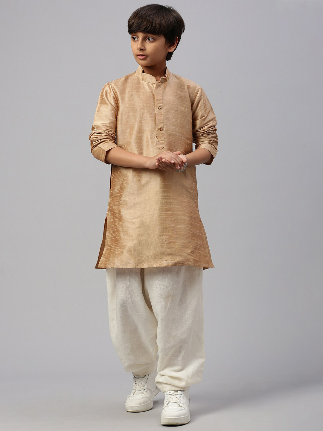 

Sangria Boys Beige Mandarin Collar Long Sleeves Straight Kurta