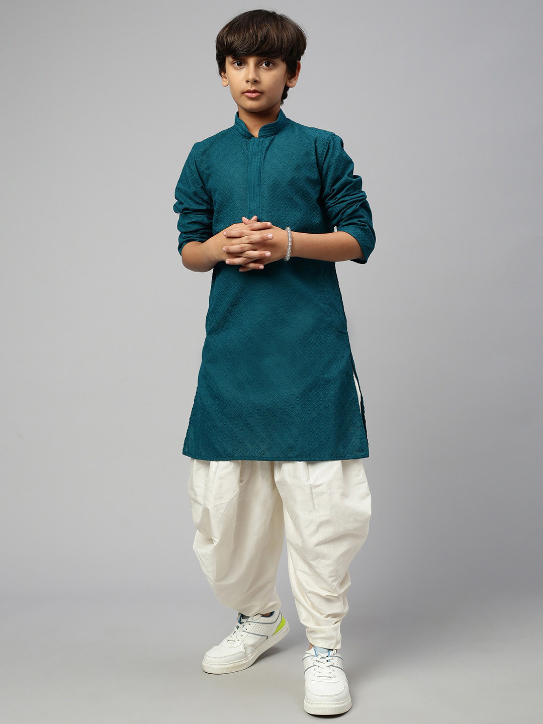 

Sangria Boys Ethnic Motifs Embroidered Pure Cotton Kurta, Teal
