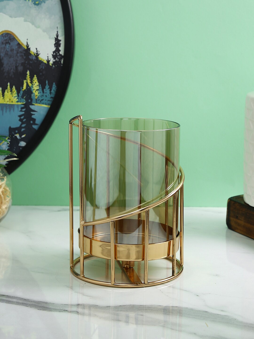 

TAYHAA Golden Metal & Glass Candle Holder, Gold