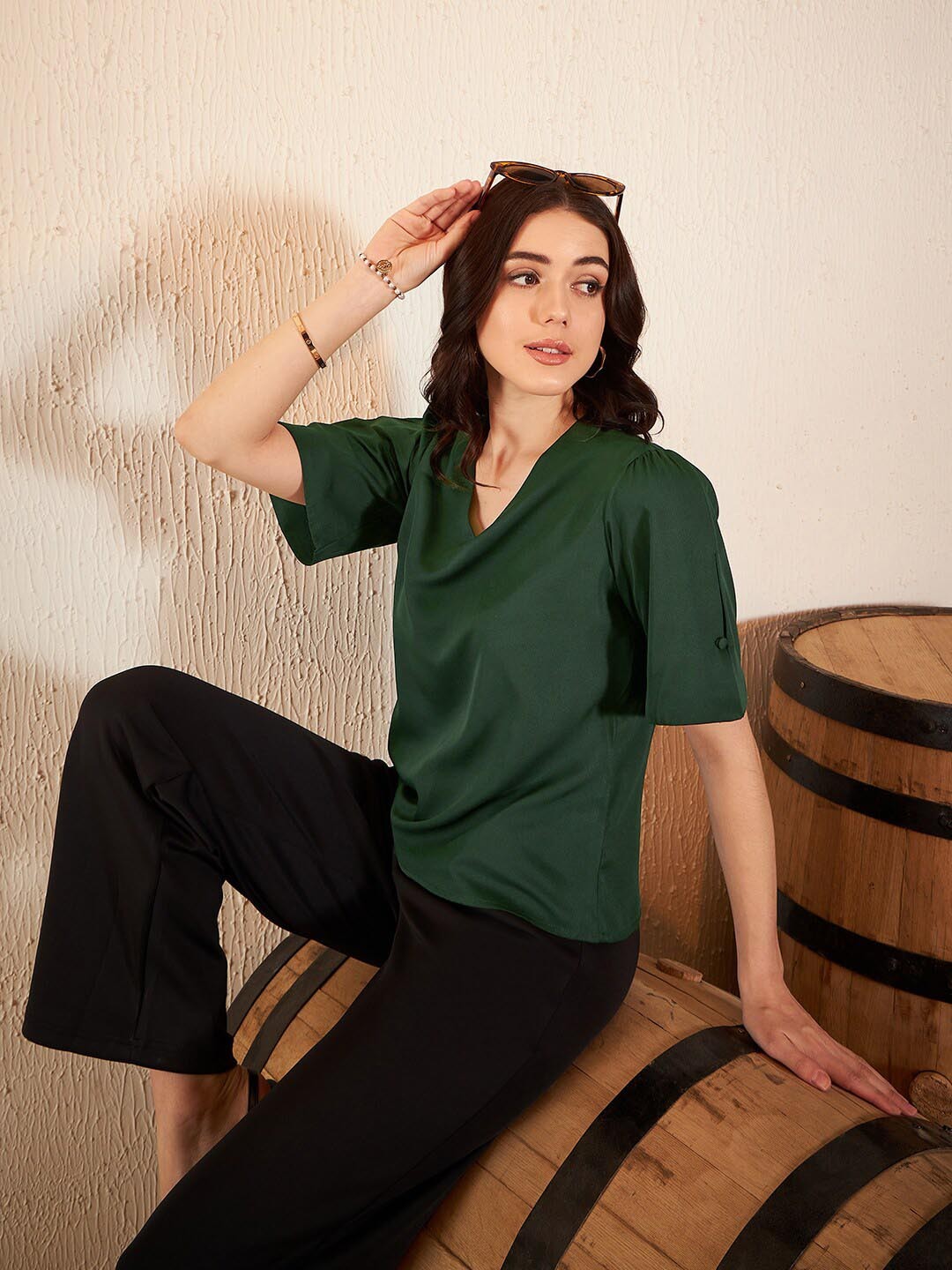 

DENNISON V-Neck Puff Sleeves Top, Green