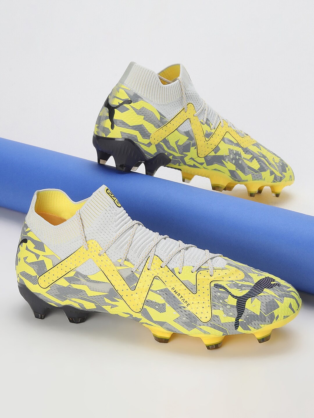 

Puma Men Future Ultimate Football Shoes, Grey