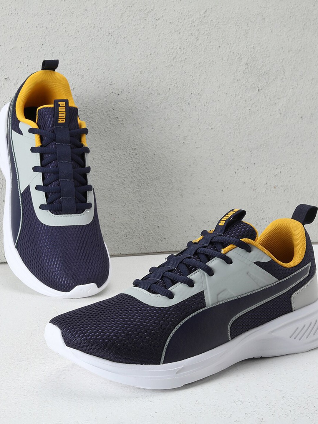 

Puma Men Scorch Seeker Running Shoes, Navy blue