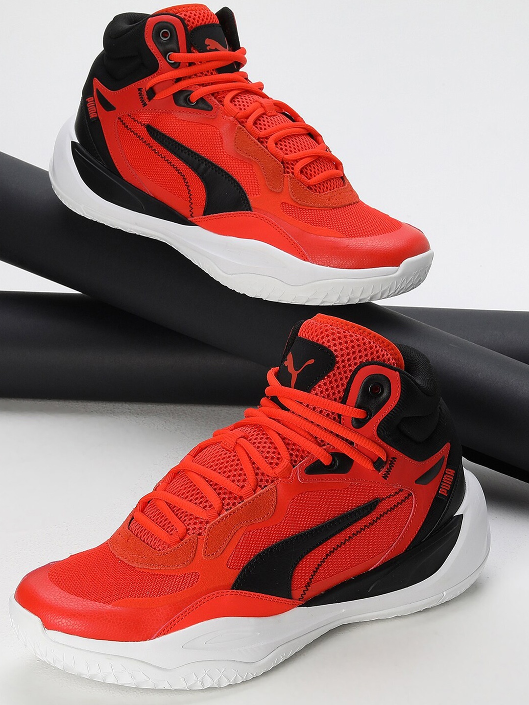 

Puma Men Playmaker Pro Mid Basketball Shoes, Red