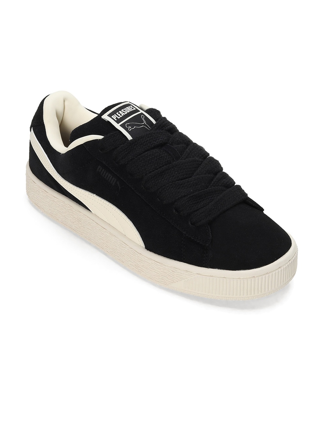 

Puma Unisex x PLEASURES Suede XL Sneakers, Black