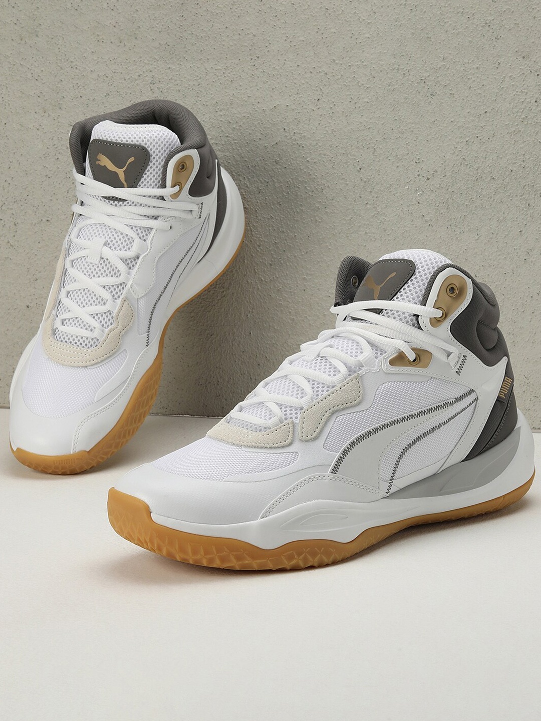 

Puma Unisex Playmaker Pro Mid Trophies Basketball Shoes, White