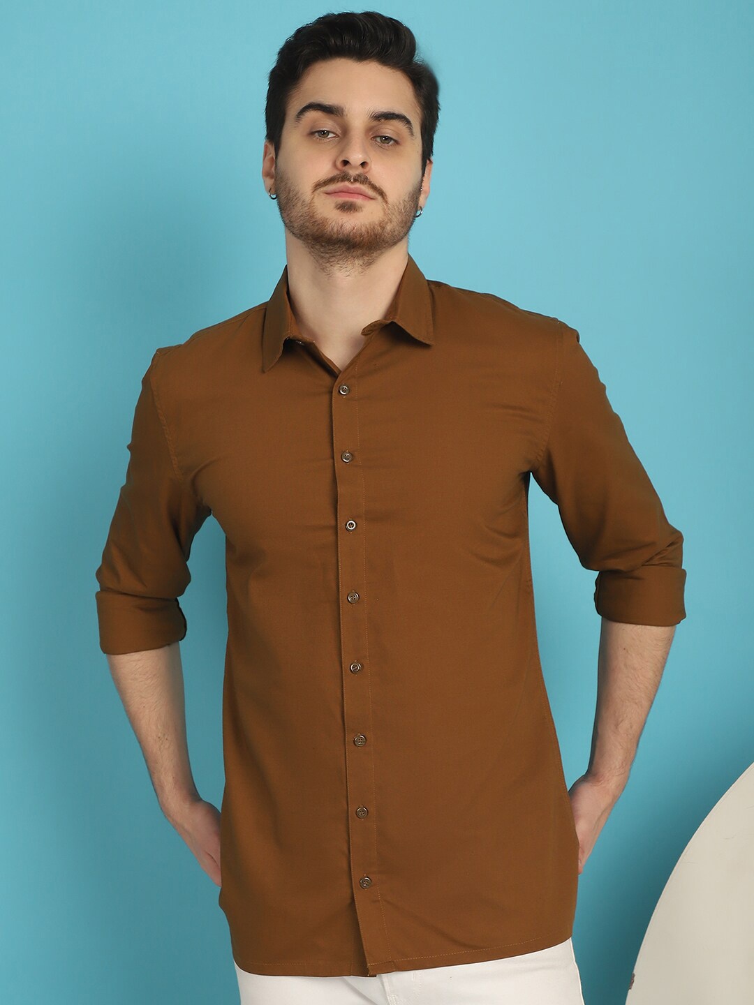 

Vanguard Standard Spread Collar Long Sleeve Cotton Regular Fit Shirt, Brown