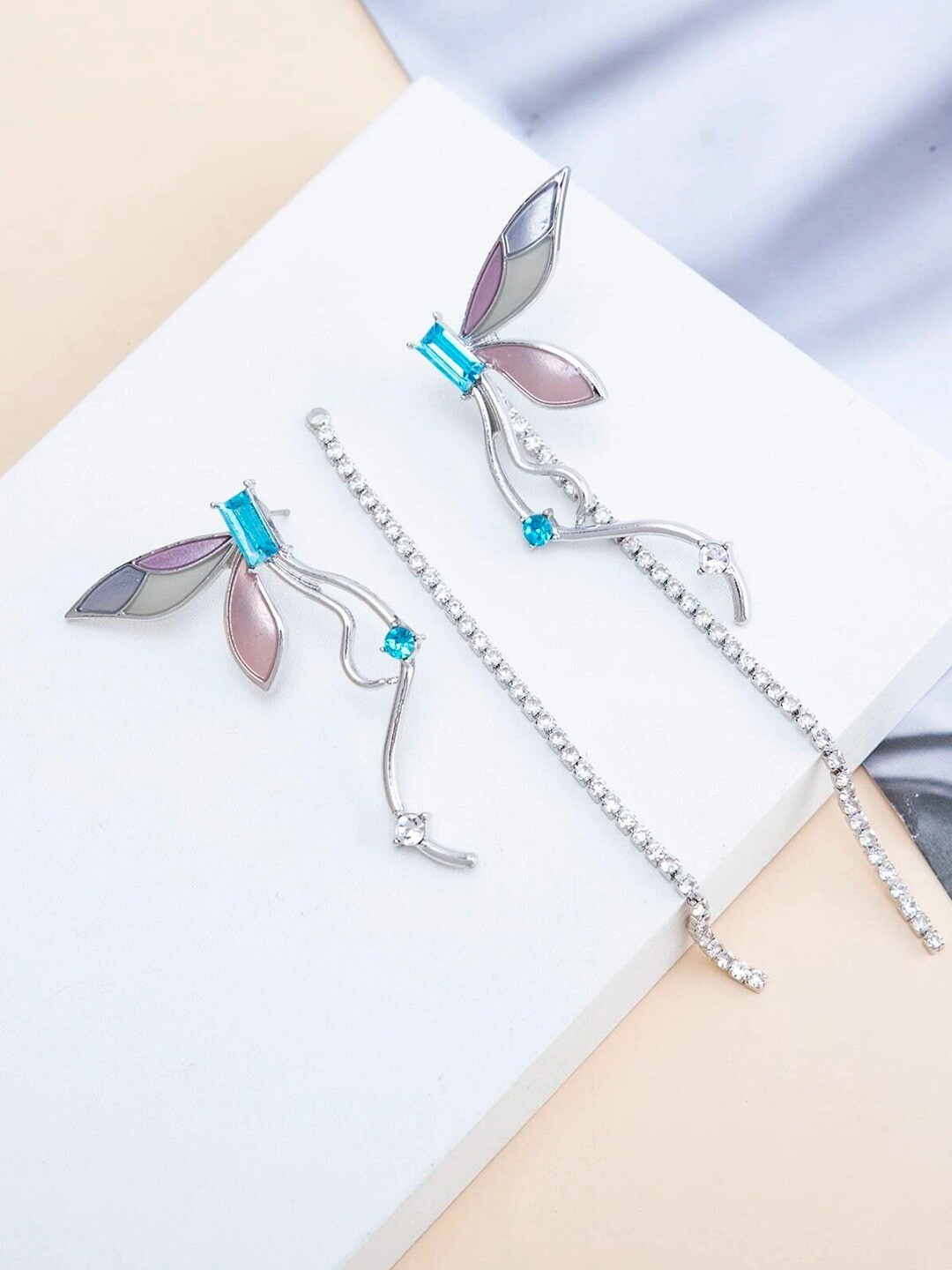 

FIMBUL Stone-Studded Butterfly Wings Drop Earrings, Blue