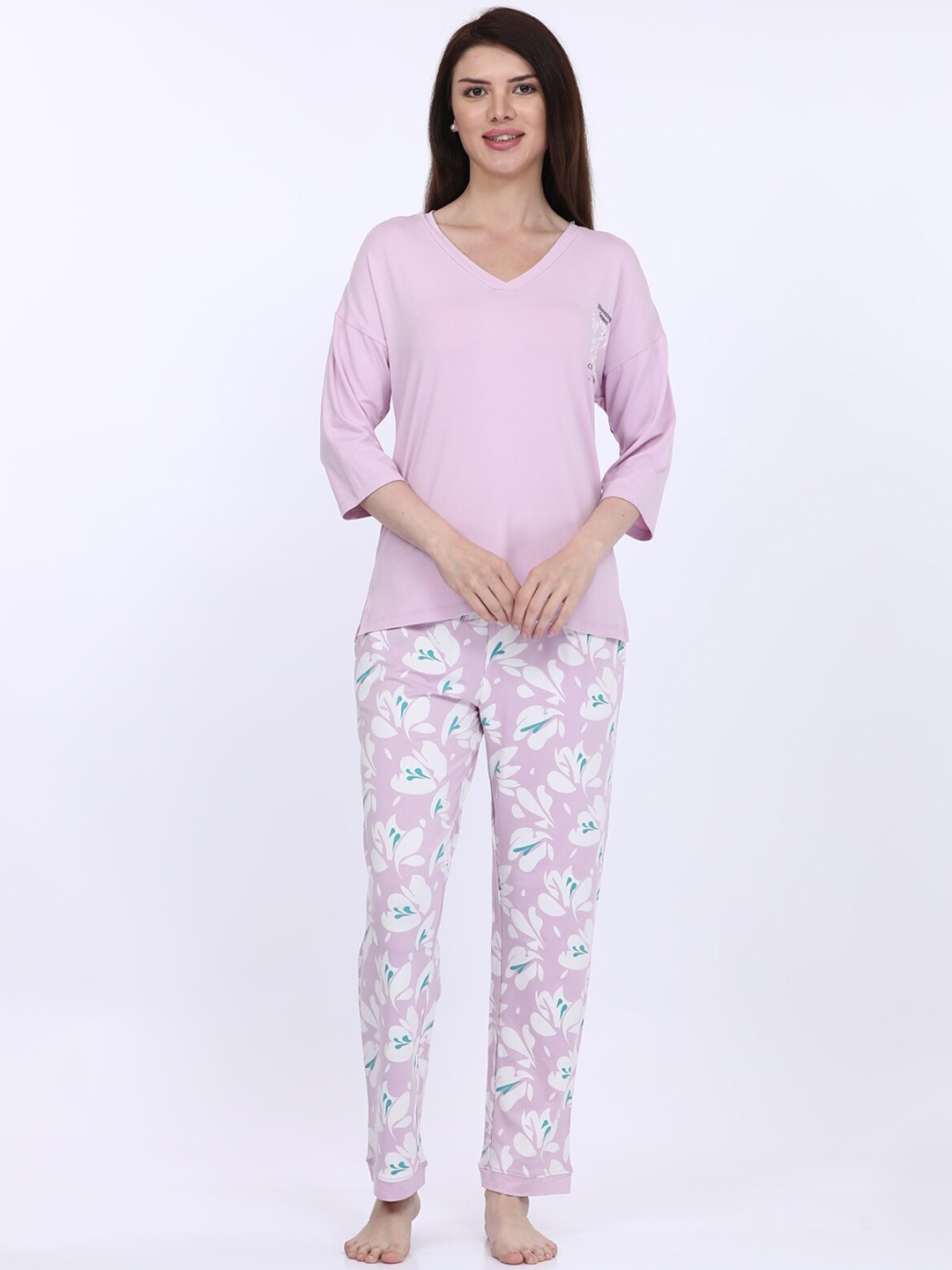 

MAYSIXTY Women Peach-Coloured Printed Night suit
