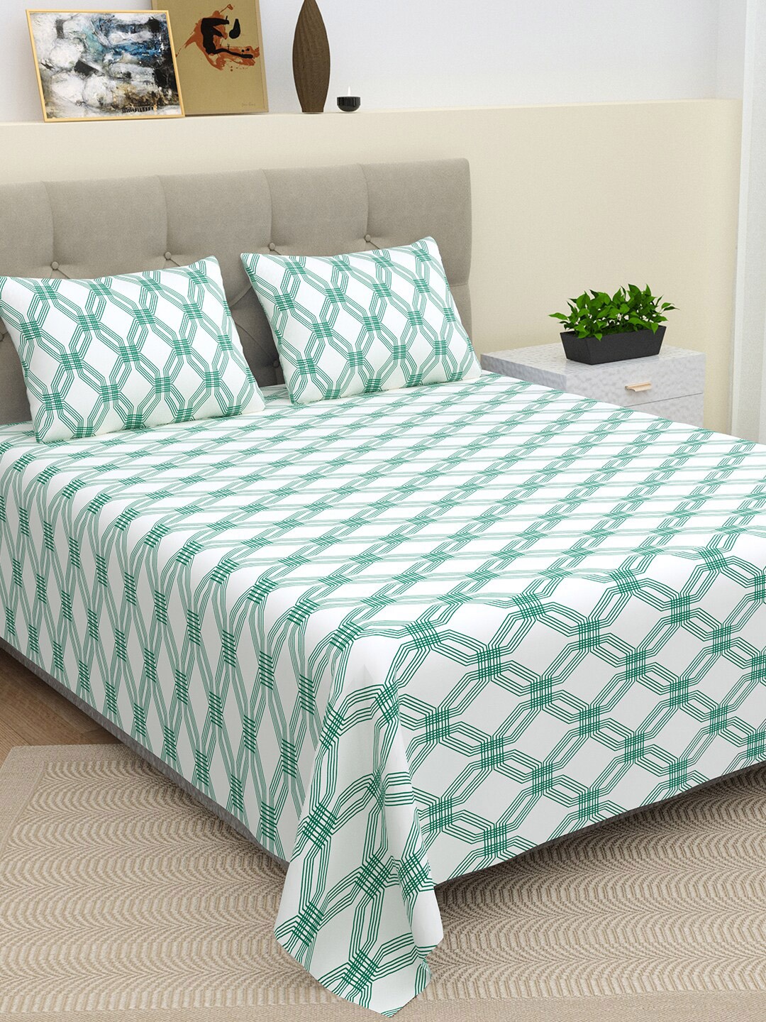 

BELLA CASA Lorient Green Geometric Pure Cotton 220 TC King Bedsheet & 2 Pillow Covers