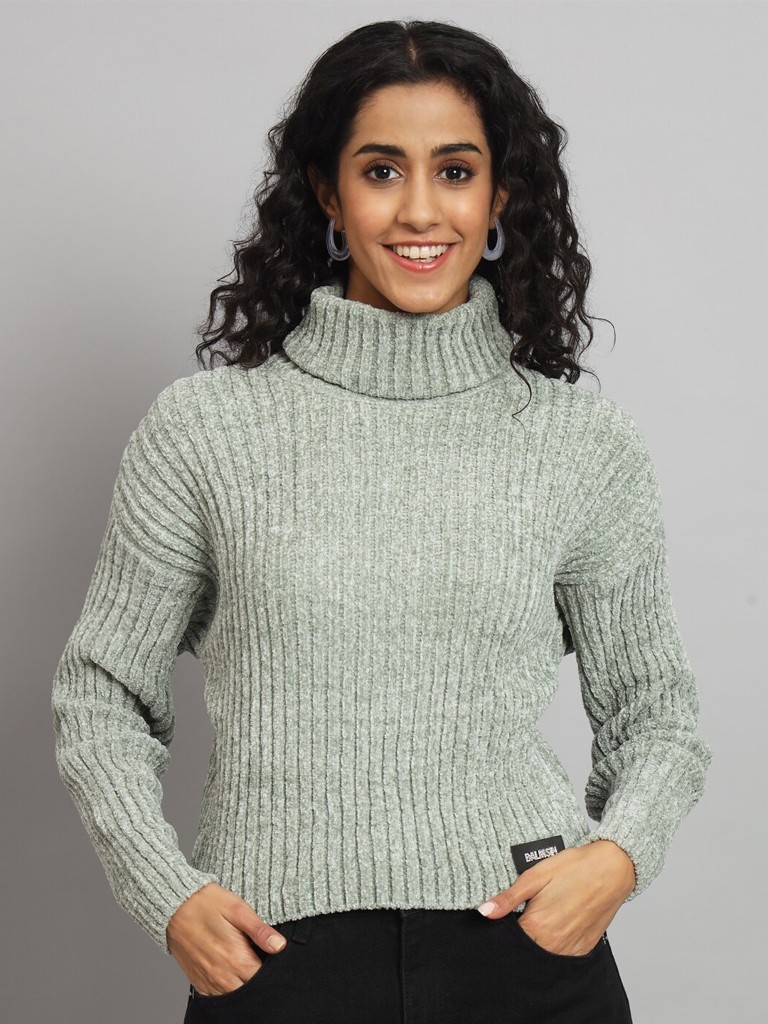 

BROOWL Ribbed Turtle Neck Woollen Pullover, Green