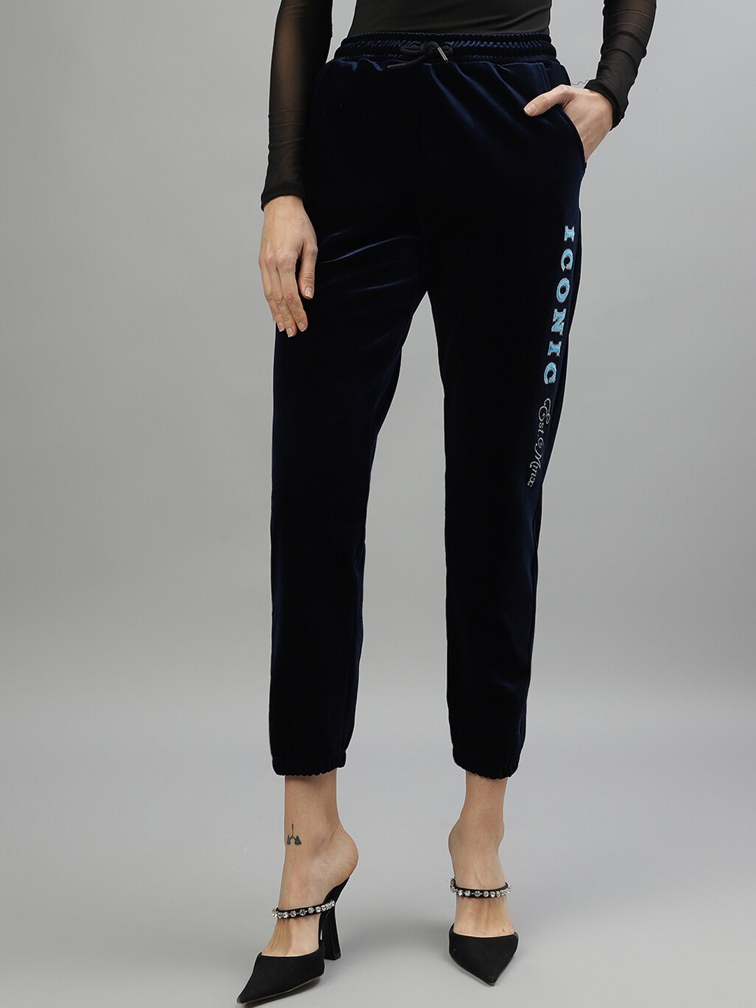 

Iconic Women Typography Printed Mid Rise Joggers, Navy blue