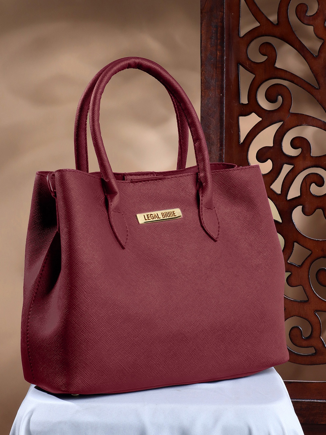 

LEGAL BRIBE Textured Structured Handheld Bag, Maroon