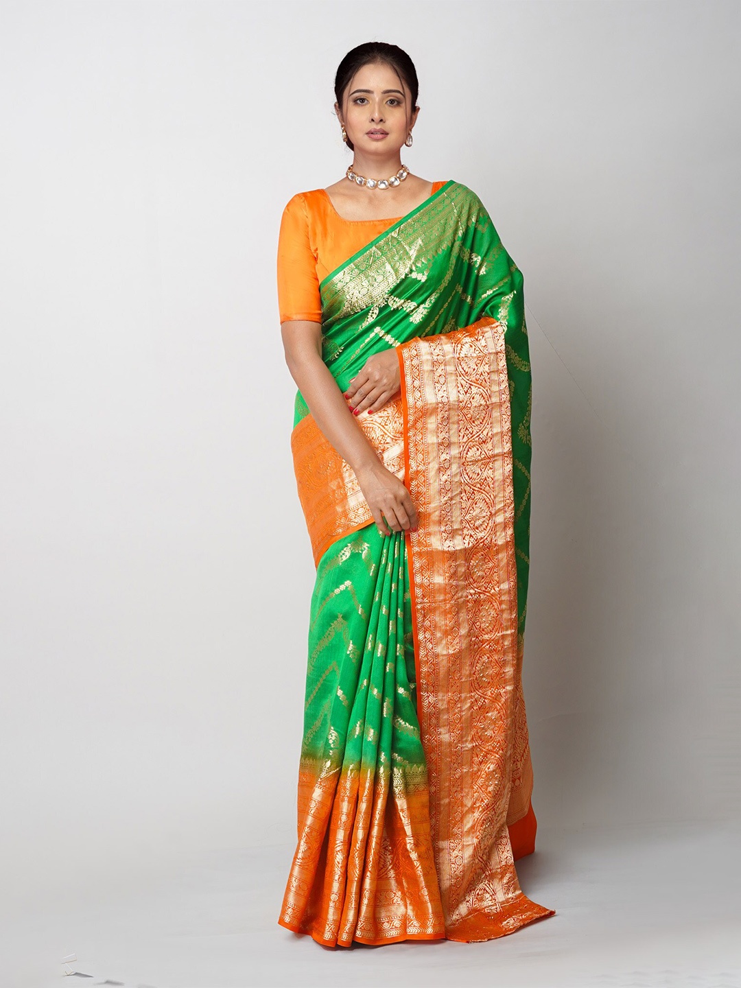 

Unnati Silks Ethnic Motifs Woven Design Zari Chiniya Silk Banarasi Saree, Green