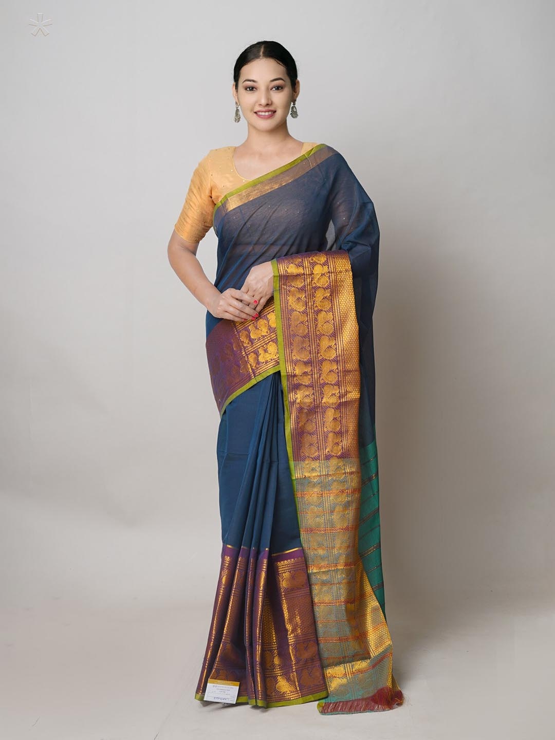 

Unnati Silks Woven Design Pure Cotton Handloom Narayan Peth Saree, Green