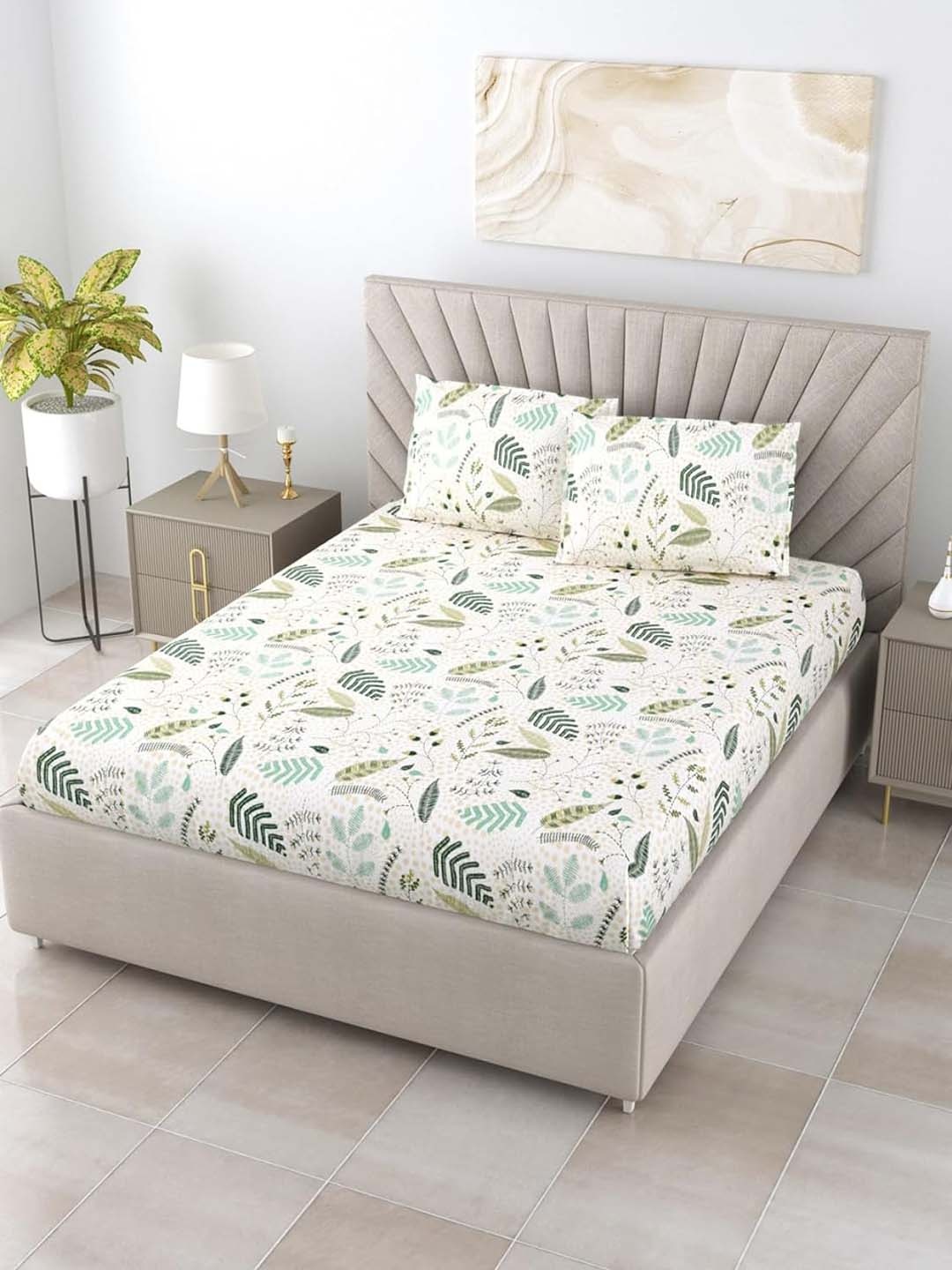 

BOMBAY DYEING White & Green Floral Cotton 180 TC King Bedsheet With 2 Pillow Covers