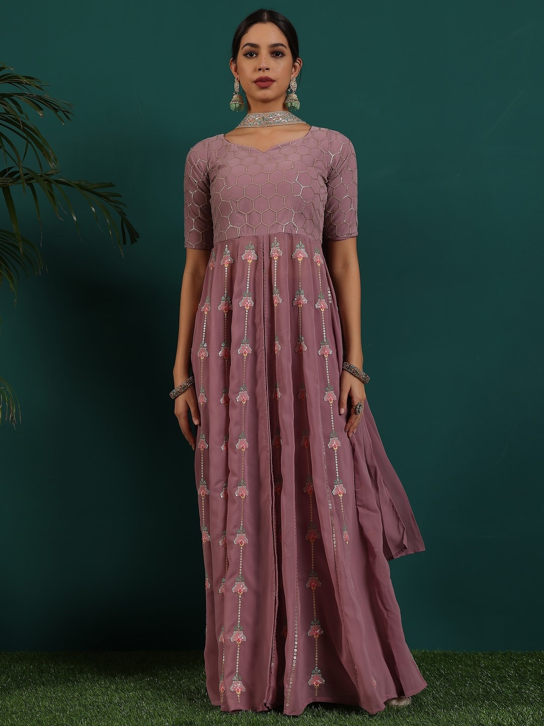 

Ethnovog Sequin Embellished A-Line Kurta & Trousers With Dupatta, Mauve
