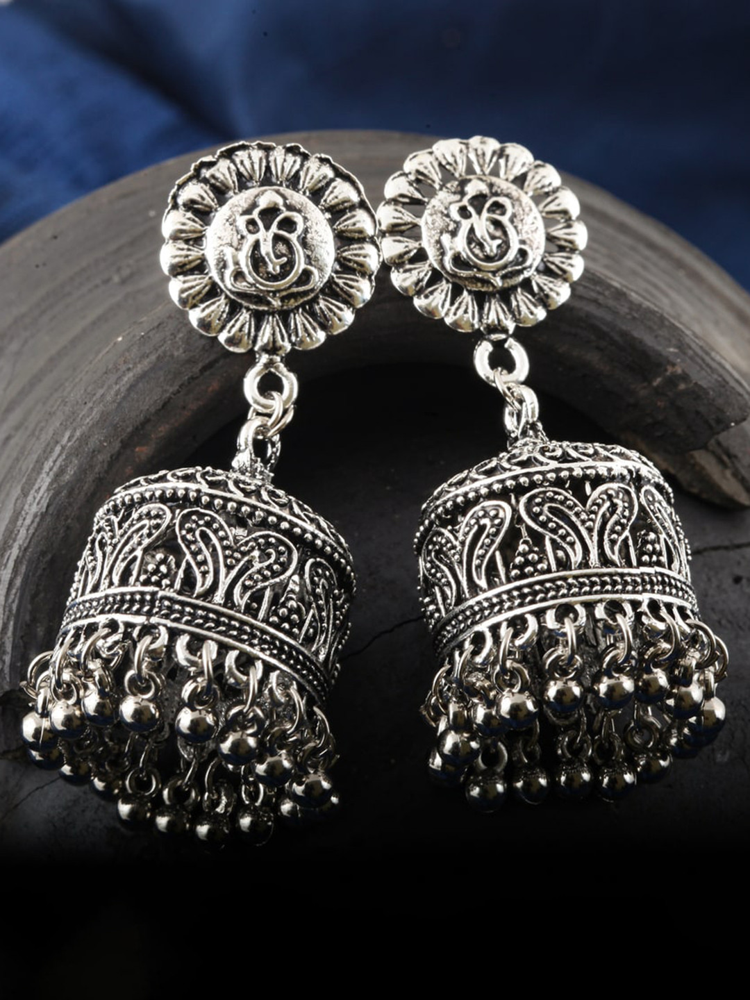 

MEENAZ Silver-Plated Oxidised Beaded Dome Shaped Jhumkas