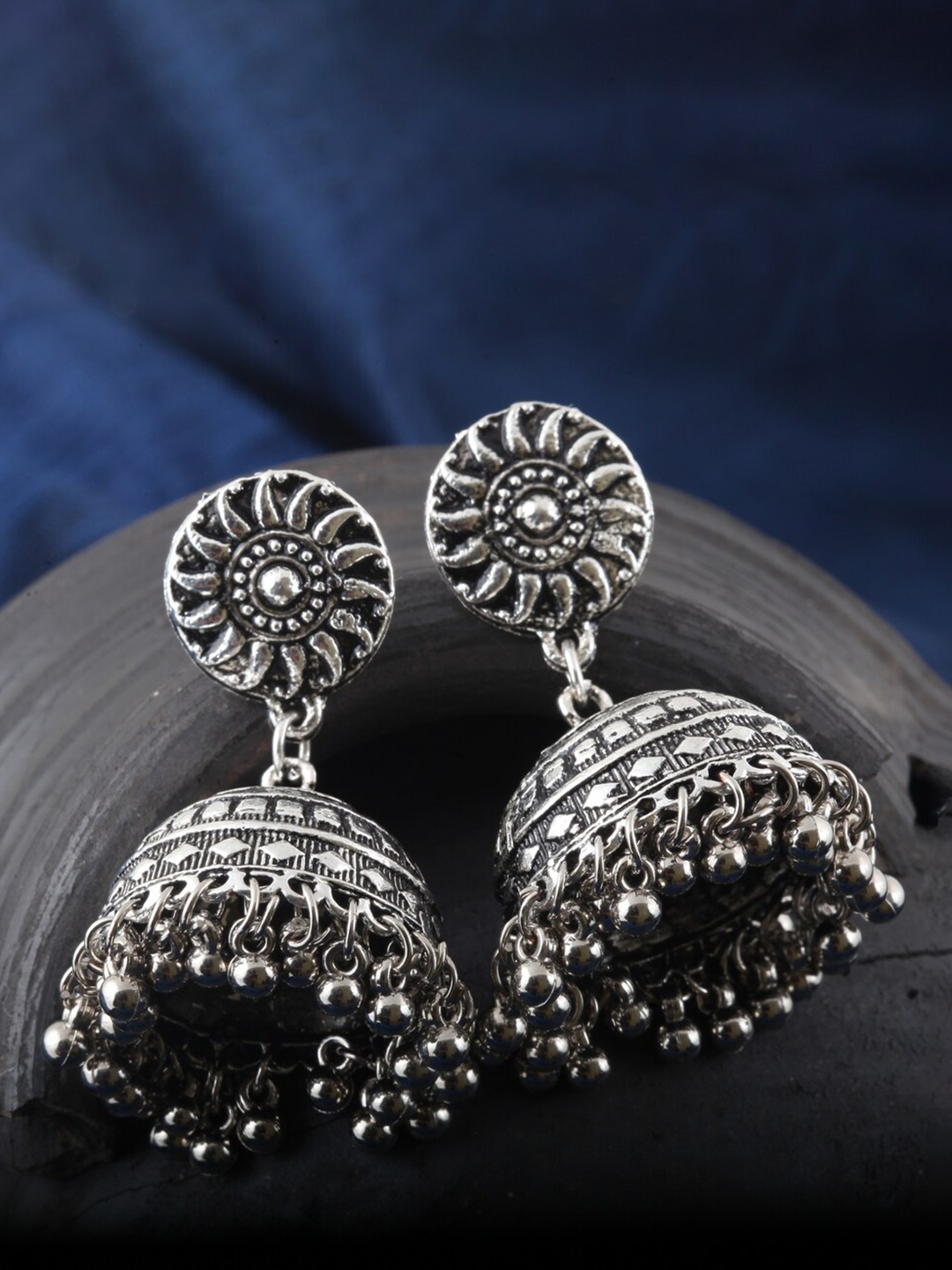 

MEENAZ Silver-Toned & Black Circular Jhumkas Earrings