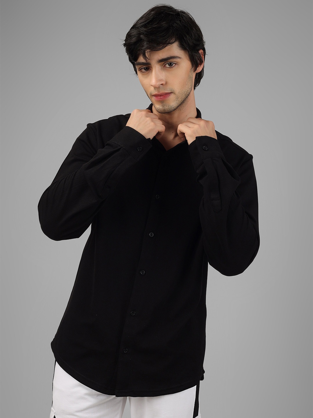 

WEARDUDS Premium Slim Fit Casual Shirt, Black