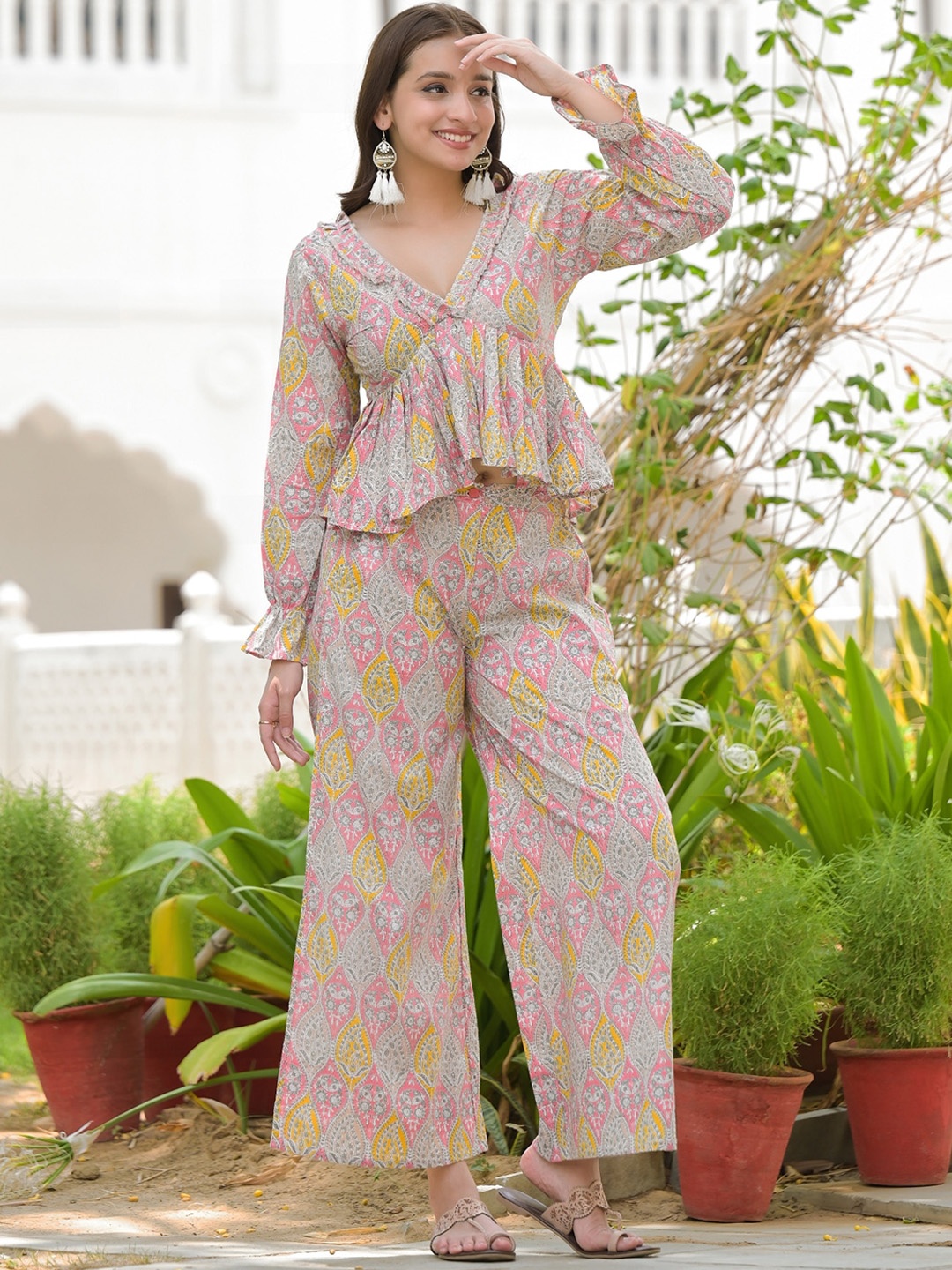 

The Kapas Printed Pure Cotton Top & Palazzos, Beige