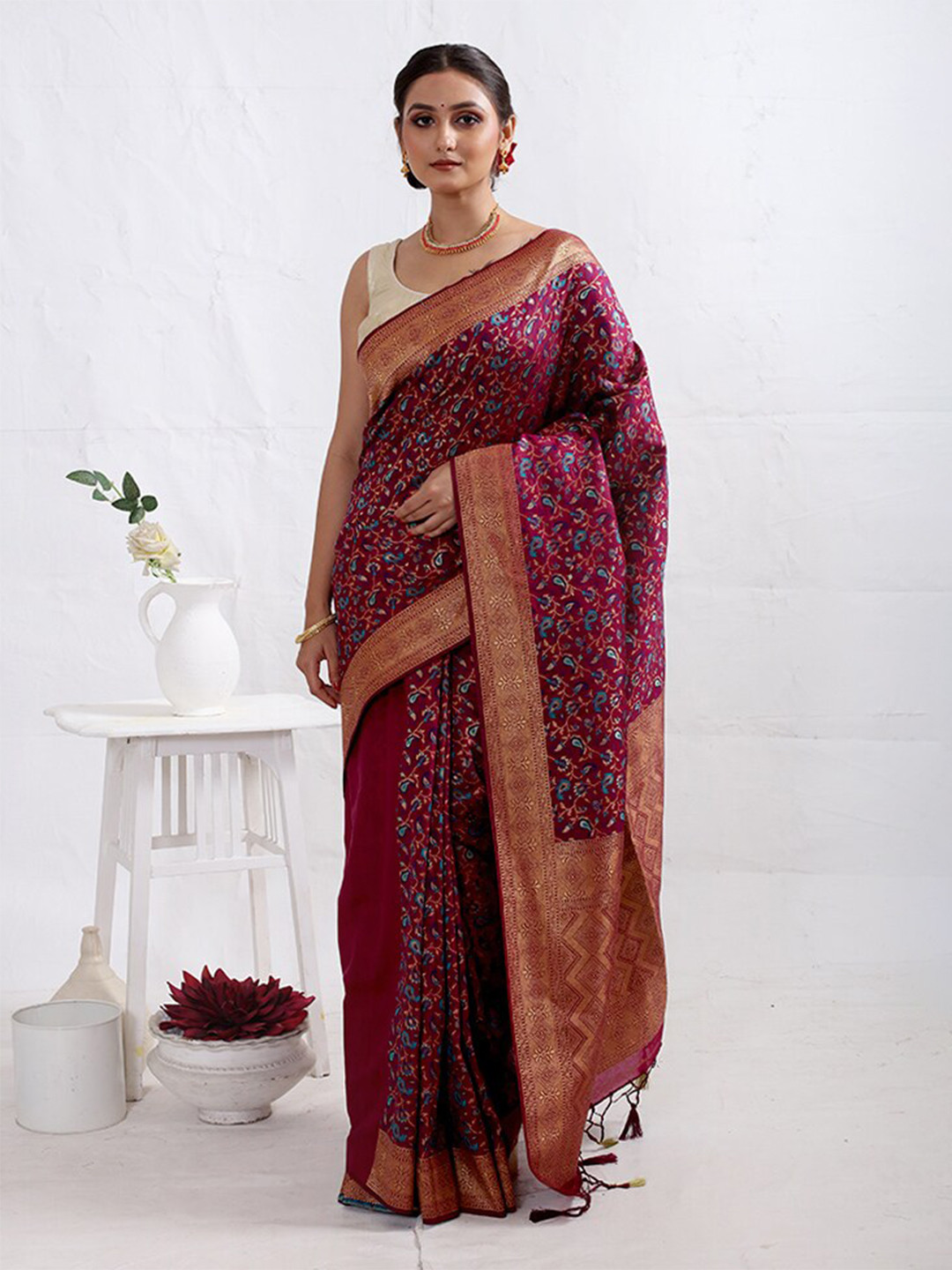 

AllSilks Ethnic Motifs Woven Designed Zari Saree, Pink