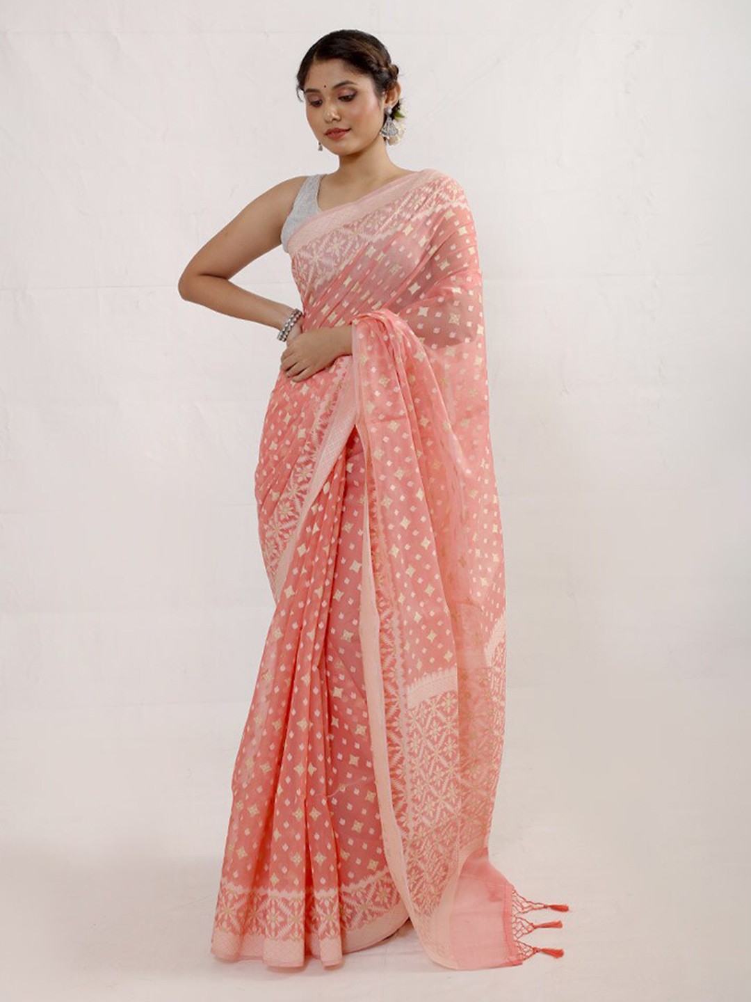 

AllSilks Geometric Woven Design Zari Saree, Pink