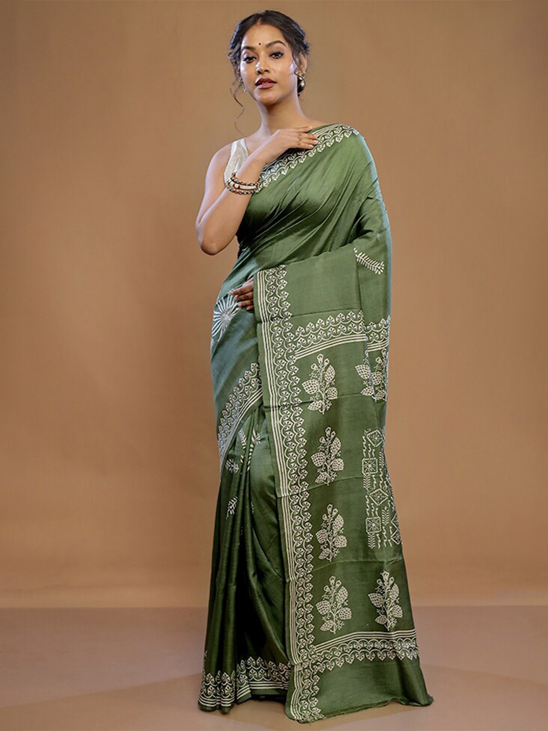 

AllSilks Floral Printed Pure Silk Murshidabad silk Saree, Green