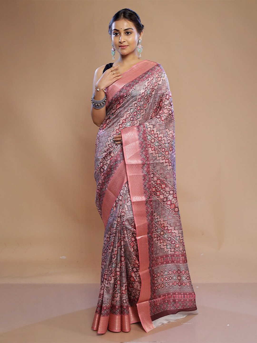

AllSilks Geometric Printed Zari Murshidabad silk Saree, Pink