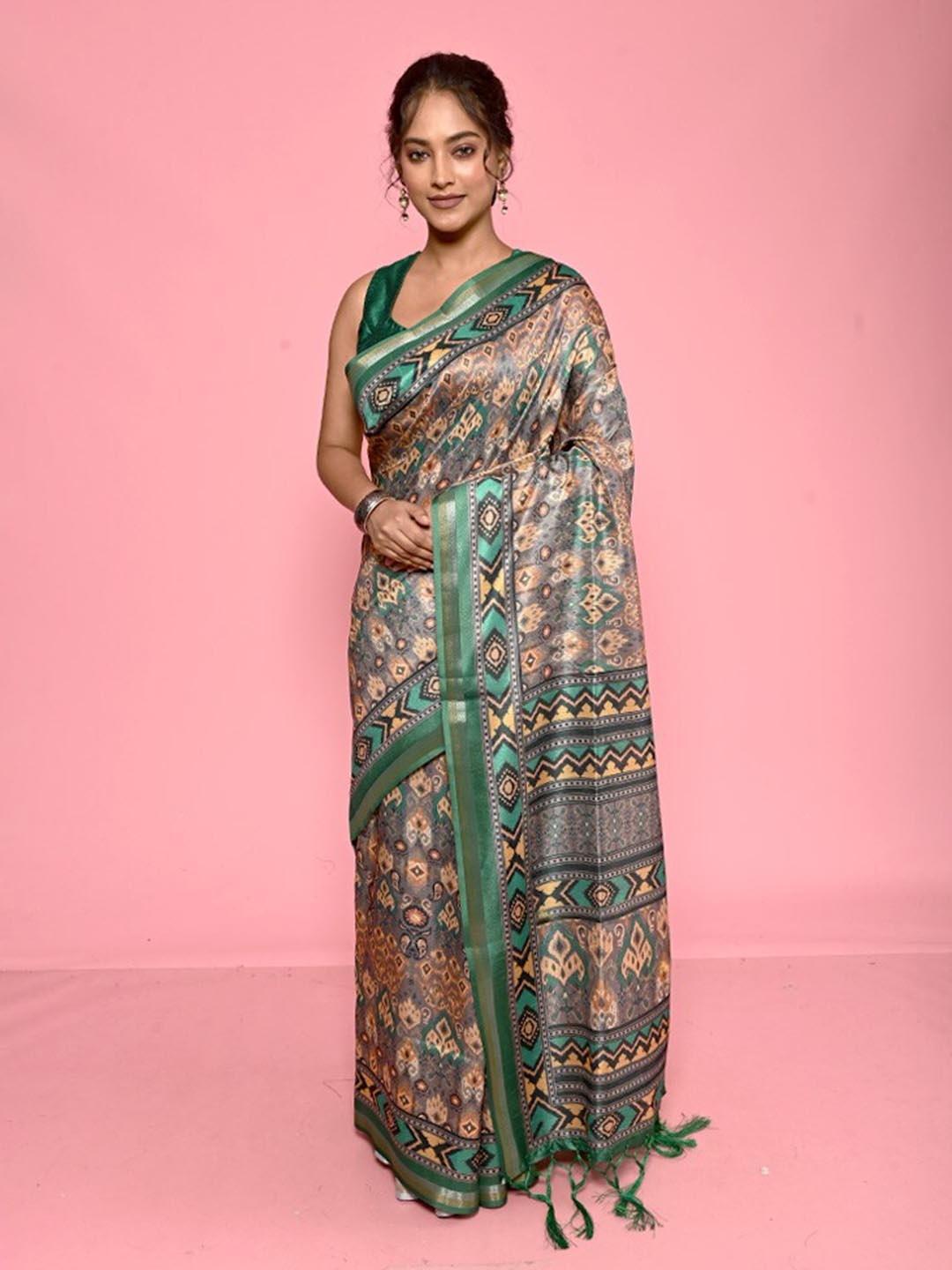 

AllSilks Green Ethnic Motifs Printed Zari Saree