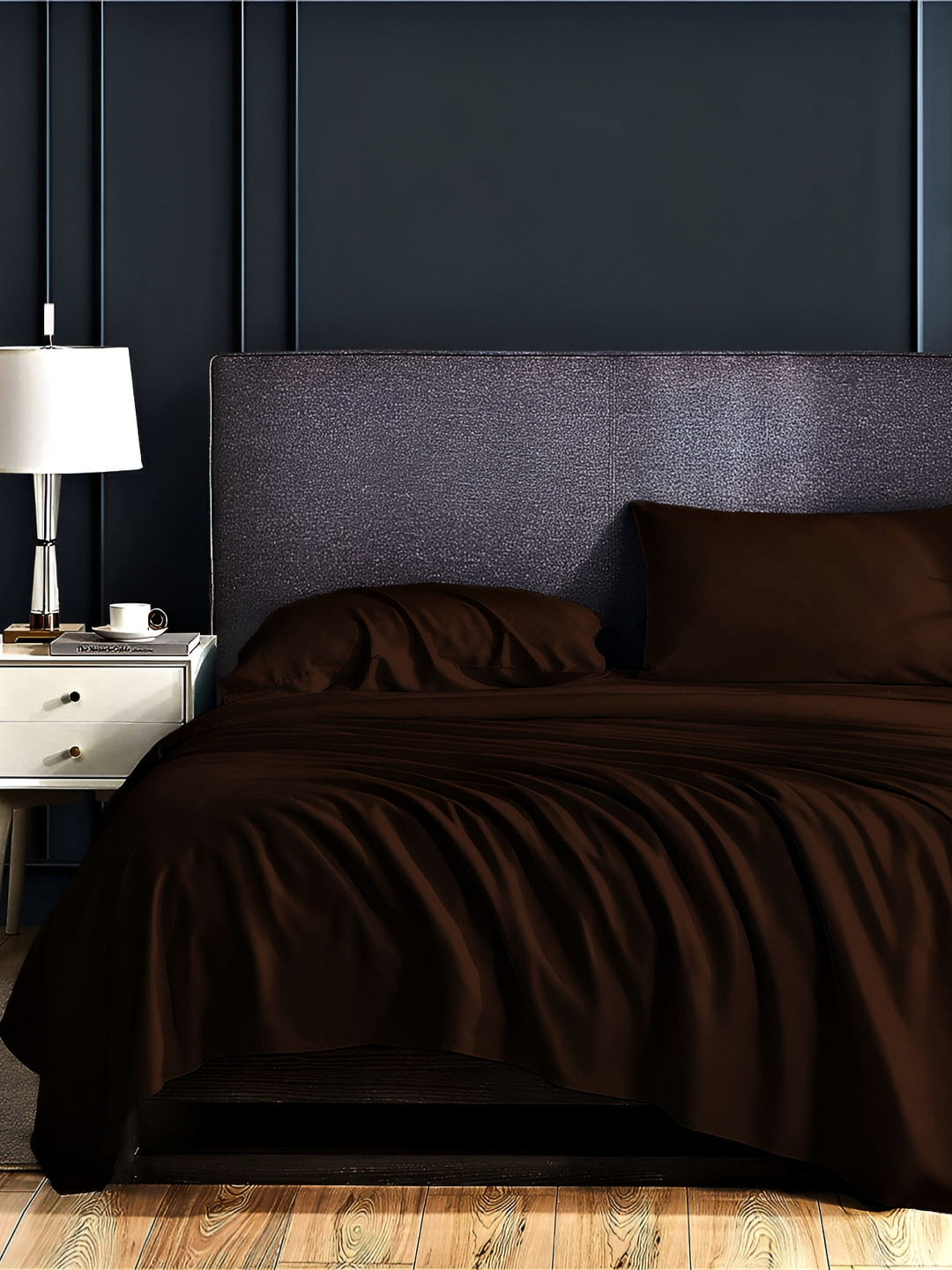 

Bevi Coffee Brown Microfiber 180 TC King Bedsheet with 2 Pillow Covers